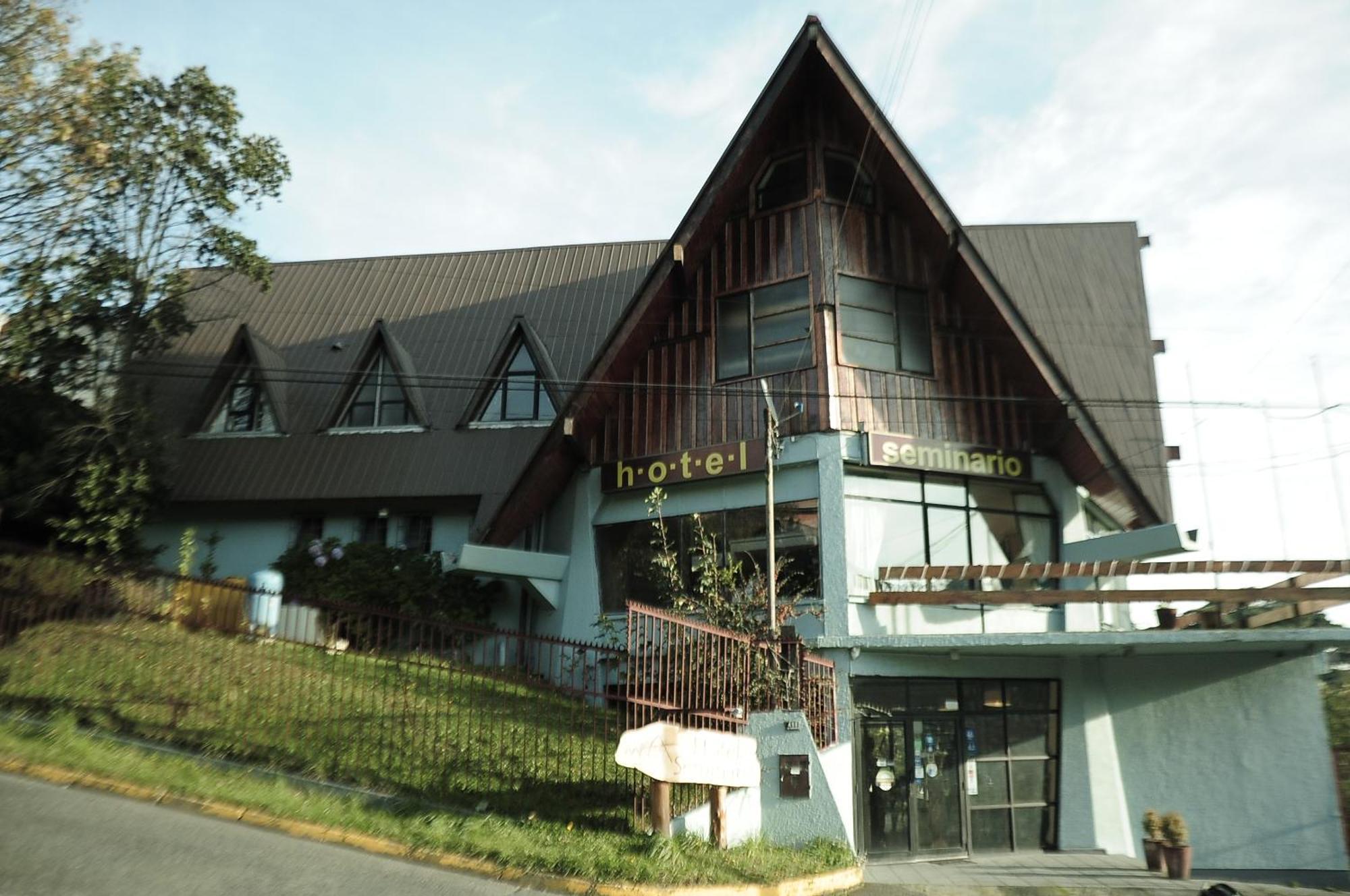 Hotel Seminario Puerto Montt Exterior photo